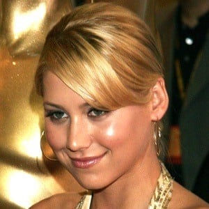 Anna Kournikova - Biography - IMDb