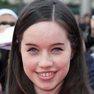 Anna Popplewell Headshot 7 of 8