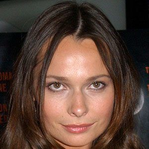 Anna Walton - Bio, Family, Trivia | Famous Birthdays