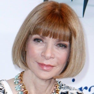 Anna Wintour Headshot 7 of 10