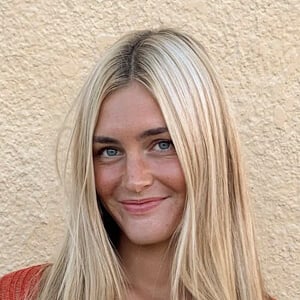 Annah Melia Headshot 3 of 6