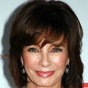Anne Archer - Bio, Family, Trivia | Famous Birthdays