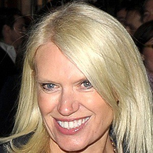 Anneka Rice Headshot 5 of 10