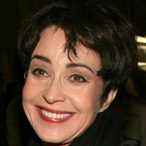 Annie Potts at age 57