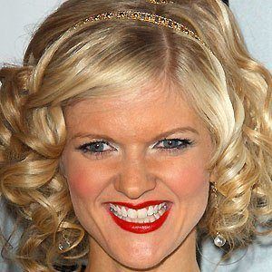 Arden Myrin Headshot 6 of 10