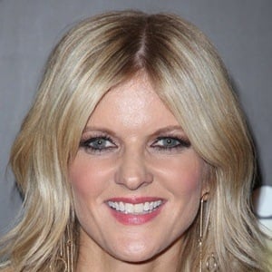 Arden Myrin Headshot 9 of 10