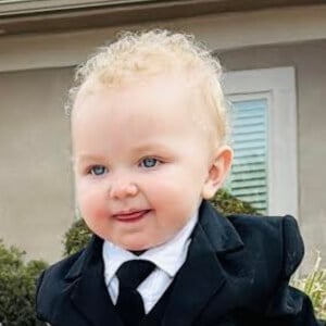 Ares Navalua Headshot 6 of 9