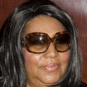 Aretha Franklin Headshot 7 of 9