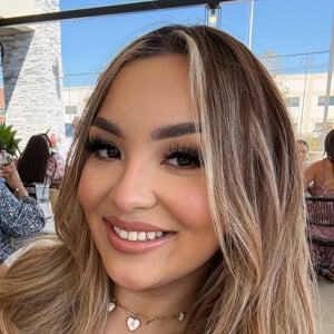 Ariel Vidal Headshot 5 of 5