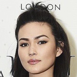 Asami Zdrenka Headshot 7 of 10