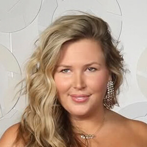 Ashley Dorough Headshot 3 of 6