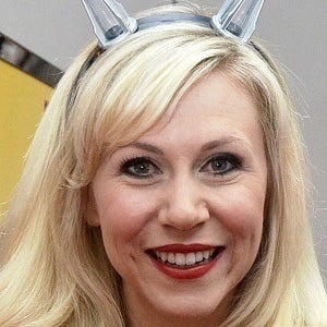 Ashley Eckstein Headshot 3 of 10