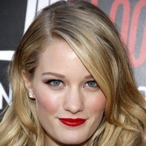 Ashley Hinshaw Headshot 2 of 6