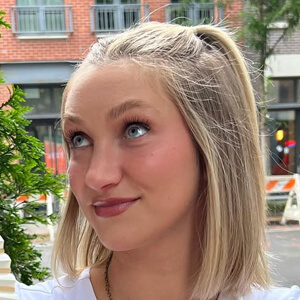 Ashley Selleke Headshot 5 of 6