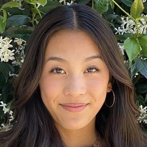 Ashley Trinh Headshot 8 of 10