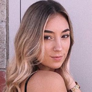 Ashley Zuber - Age, Family, Bio | Famous Birthdays