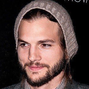 Ashton Kutcher at age 33