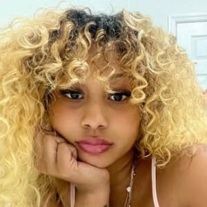 Asia Alexander Headshot 5 of 9