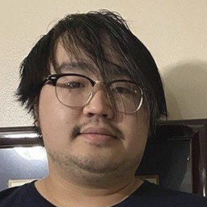 Asian Andy Headshot 4 of 10