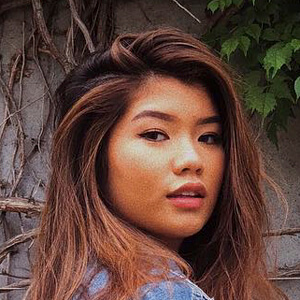 Asianndra Headshot 3 of 5