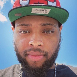 Ask VeLL Headshot 2 of 10