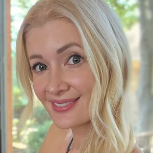 ASMR Maddy Headshot 3 of 4