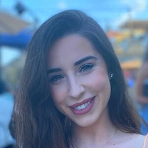 ASMRxBABEE Headshot 3 of 5