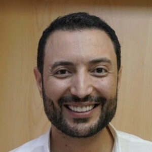 Atheer Kashkool Headshot 3 of 6