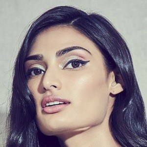 Athiya Shetty Headshot 7 of 10