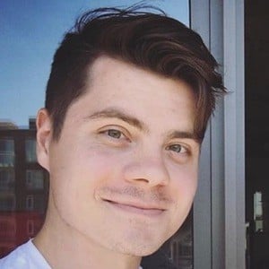 Atticus Mitchell - Wikipedia