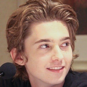 Austin Abrams Headshot 5 of 5