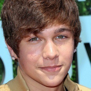 Austin Mahone at age 17