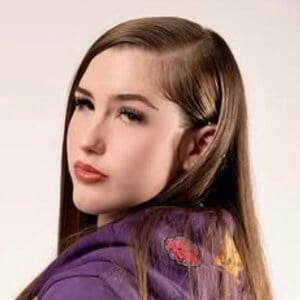 Autumn Marie Headshot 6 of 8