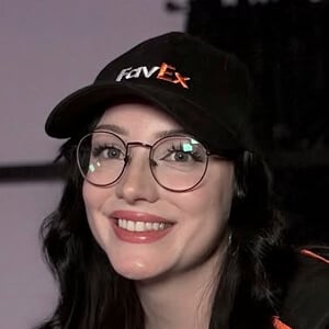 Ava Claire Headshot 12 of 12