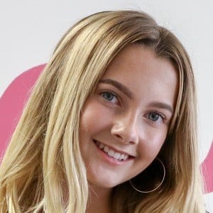 Ava Clark Headshot