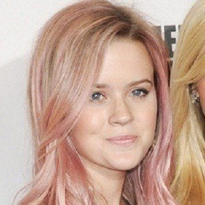 Ava Phillippe at age 16