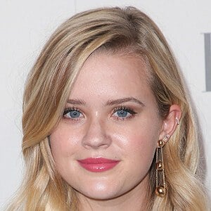 Ava Phillippe at age 18