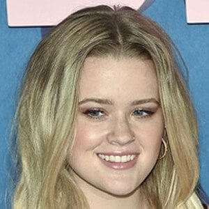 Ava Phillippe Headshot 10 of 10