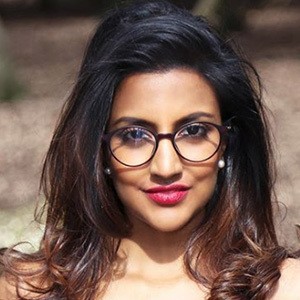 Avina Shah Headshot 2 of 6