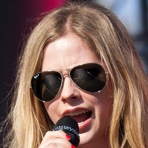 Avril Lavigne at age 28