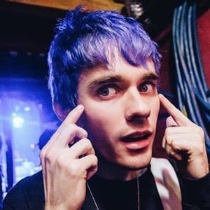 Awsten Knight Headshot 5 of 7