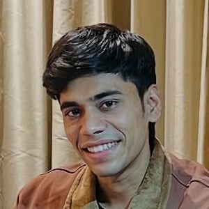 Ayush Dubey Headshot 4 of 6