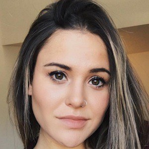 Ayydubs Headshot