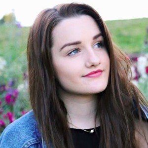 Bailey Stillwell Headshot 2 of 5