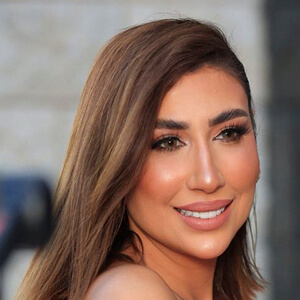 Bana Zalabia Headshot 5 of 6