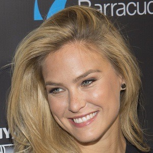 Bar Refaeli at age 28