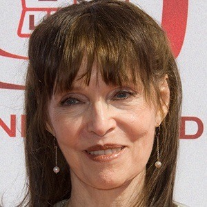 Barbara Feldon - Bio, Family, Trivia | Famous Birthdays