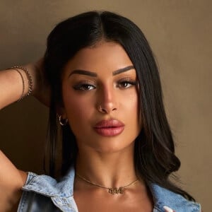 Barbara Silva Headshot 6 of 7