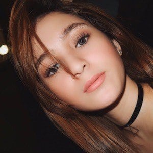 Barbie Imperial Headshot 8 of 10