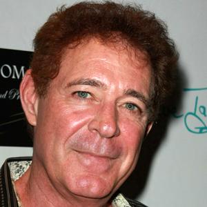 Barry Williams Headshot 5 of 7